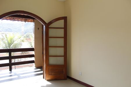 Casa de condomínio à venda com 303m², 5 quartos e 2 vagasQuarto 2