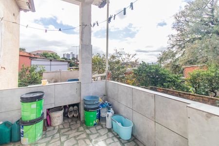 Casa à venda com 360m², 4 quartos e 3 vagas Casa à venda com 360m², 4 quartos e 3 vagasQuintal