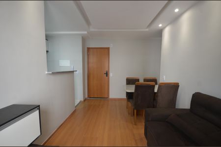 Sala de apartamento para alugar com 2 quartos, 54m² em Campo Grande, Rio de Janeiro