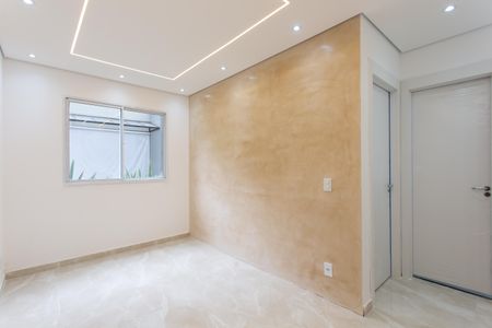 Sala de apartamento para alugar com 2 quartos, 36m² em Vila Norma, São Paulo