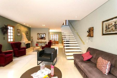 Casa à venda com 5 quartos, 310m² em Chácara Tatuapé, São Paulo