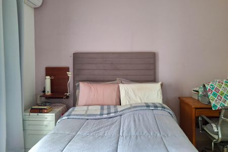 Casa à venda com 169m², 4 quartos e 3 vagas Casa à venda com 169m², 4 quartos e 3 vagasSuíte 1