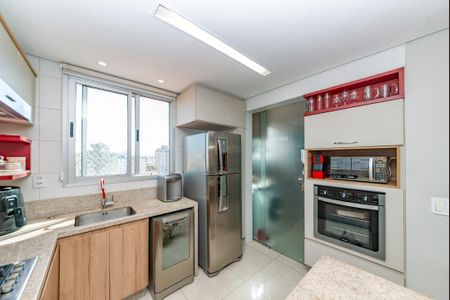 Apartamento à venda com 157m², 3 quartos e 2 vagas Apartamento à venda com 157m², 3 quartos e 2 vagasCozinha