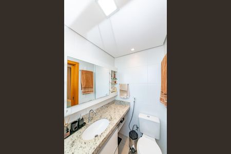 Apartamento à venda com 157m², 3 quartos e 2 vagas Apartamento à venda com 157m², 3 quartos e 2 vagasBanheiro da Suíte