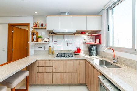 Apartamento à venda com 157m², 3 quartos e 2 vagas Apartamento à venda com 157m², 3 quartos e 2 vagasCozinha
