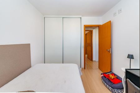 Apartamento à venda com 157m², 3 quartos e 2 vagas Apartamento à venda com 157m², 3 quartos e 2 vagasQuarto 2
