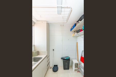 Apartamento à venda com 157m², 3 quartos e 2 vagas Apartamento à venda com 157m², 3 quartos e 2 vagasÁrea de Serviço