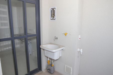 Apartamento à venda com 54m², 2 quartos e 1 vaga Apartamento à venda com 54m², 2 quartos e 1 vagaÁrea de Serviço