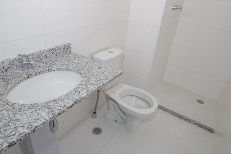 Apartamento à venda com 54m², 2 quartos e 1 vaga Apartamento à venda com 54m², 2 quartos e 1 vagaBanheiro da Suíte