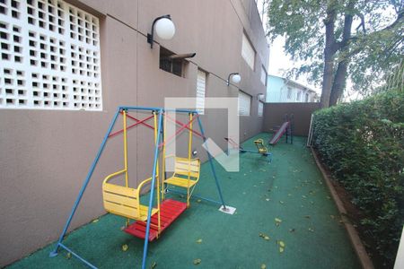 Apartamento à venda com 96m², 2 quartos e 2 vagasÁrea comum - Playground