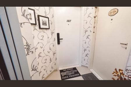 Apartamento à venda com 96m², 2 quartos e 2 vagasHall de entrada