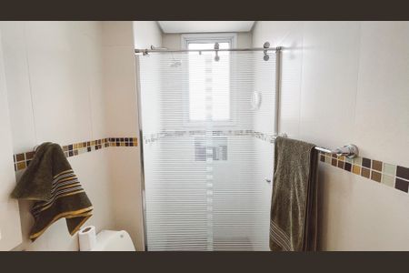 Apartamento à venda com 96m², 2 quartos e 2 vagasBanheiro da Suíte 2