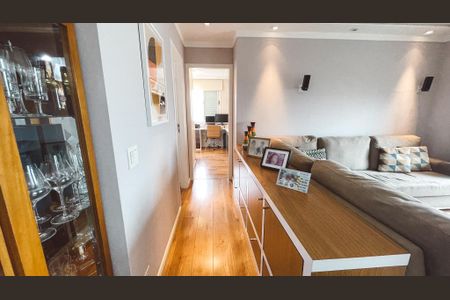 Apartamento à venda com 96m², 2 quartos e 2 vagasCorredor