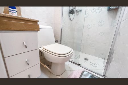 Apartamento à venda com 96m², 2 quartos e 2 vagasBanheiro da Suíte 1