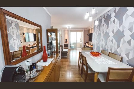 Apartamento à venda com 96m², 2 quartos e 2 vagasSala