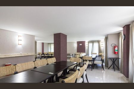 Apartamento à venda com 96m², 2 quartos e 2 vagasÁrea comum - Salão de festas