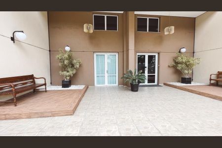 Apartamento à venda com 96m², 2 quartos e 2 vagasEntrada