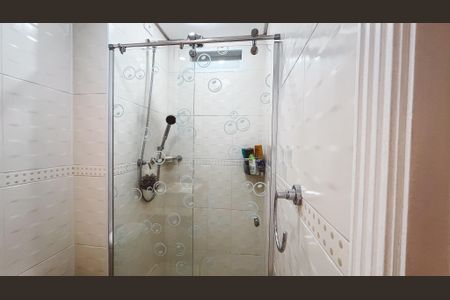 Apartamento à venda com 96m², 2 quartos e 2 vagasBanheiro da Suíte 1