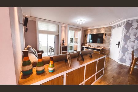 Apartamento à venda com 96m², 2 quartos e 2 vagasSala