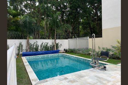 Apartamento à venda com 35m², 2 quartos e 1 vaga Apartamento à venda com 35m², 2 quartos e 1 vagaÁrea comum - Piscina