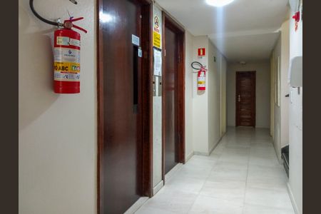 Apartamento à venda com 72m², 2 quartos e 1 vagaÁrea comum