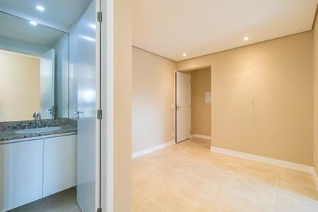 Sala de apartamento para alugar com 1 quarto, 43m² em Empresarial 18 do Forte, Barueri
