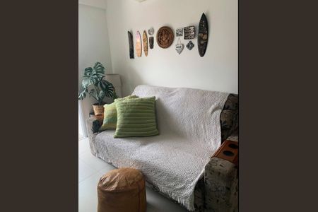 Sala de apartamento para alugar com 2 quartos, 82m² em Rio Tavares, Florianópolis