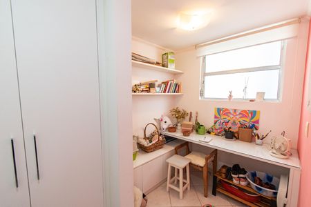 Apartamento à venda com 80m², 2 quartos e sem vaga Apartamento à venda com 80m², 2 quartos e sem vagaQuarto de serviço
