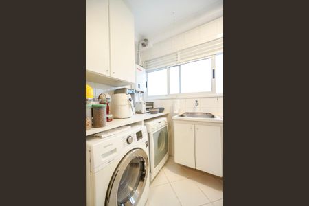 Apartamento à venda com 95m², 3 quartos e 2 vagasCozinha