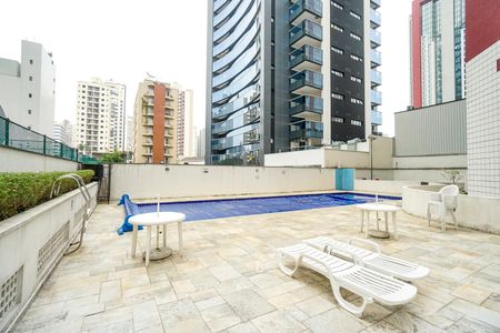 Apartamento à venda com 95m², 3 quartos e 2 vagasPiscina