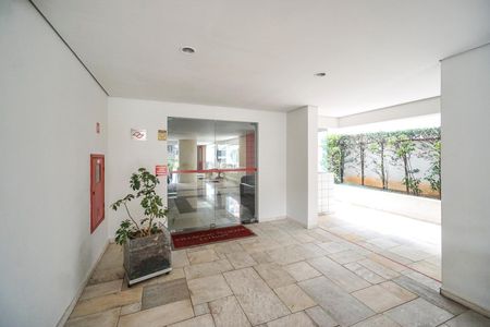 Apartamento à venda com 95m², 3 quartos e 2 vagasEntrada