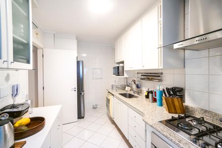Apartamento à venda com 95m², 3 quartos e 2 vagasCozinha