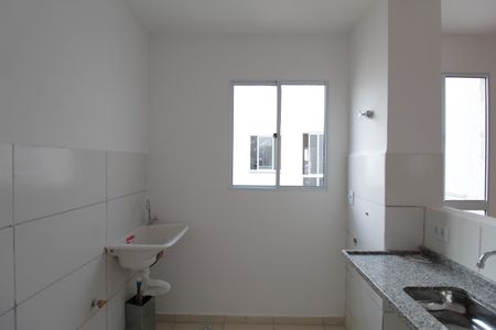 Apartamento para alugar com 42m², 2 quartos e 1 vagaCozinha e Área de Serviço