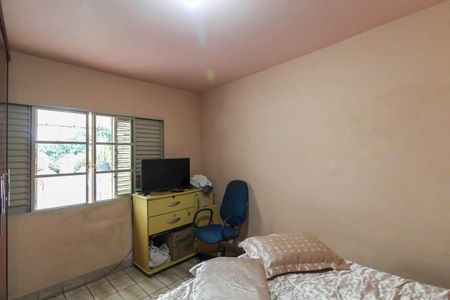 Casa à venda com 170m², 3 quartos e 2 vagas Casa à venda com 170m², 3 quartos e 2 vagasQuarto 3