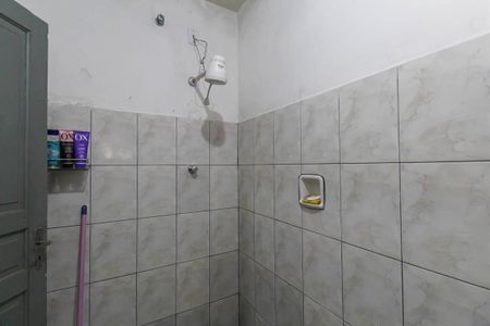 Casa à venda com 170m², 3 quartos e 2 vagas Casa à venda com 170m², 3 quartos e 2 vagasBanheiro 2