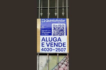 Casa à venda com 170m², 3 quartos e 2 vagas Casa à venda com 170m², 3 quartos e 2 vagasPlaca