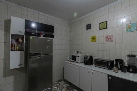 Casa à venda com 170m², 3 quartos e 2 vagas Casa à venda com 170m², 3 quartos e 2 vagasCozinha 2