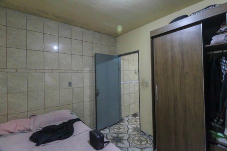 Casa à venda com 170m², 3 quartos e 2 vagas Casa à venda com 170m², 3 quartos e 2 vagasQuarto 4