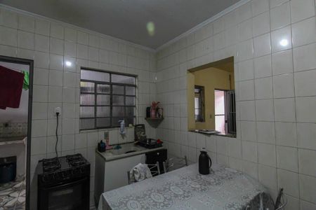 Casa à venda com 170m², 3 quartos e 2 vagas Casa à venda com 170m², 3 quartos e 2 vagasCozinha 2