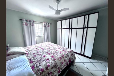 Casa para alugar com 262m², 3 quartos e 2 vagasSuíte