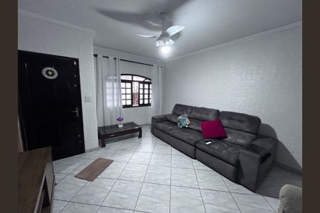 Sala de casa para alugar com 3 quartos, 262m² em Jardim Vila Galvao, Guarulhos