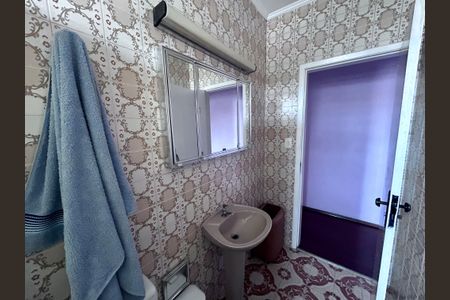 Casa para alugar com 262m², 3 quartos e 2 vagasBanheiro Social