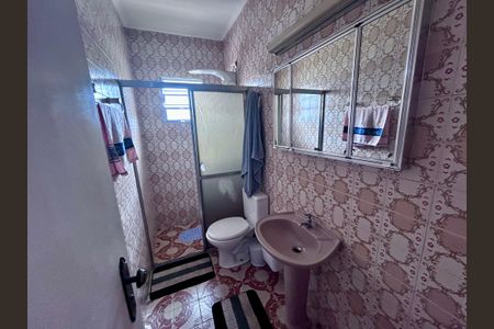 Casa para alugar com 262m², 3 quartos e 2 vagasBanheiro Social