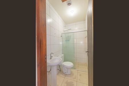 Banheiro de casa à venda com 2 quartos, 55m² em Rio Branco, Canoas