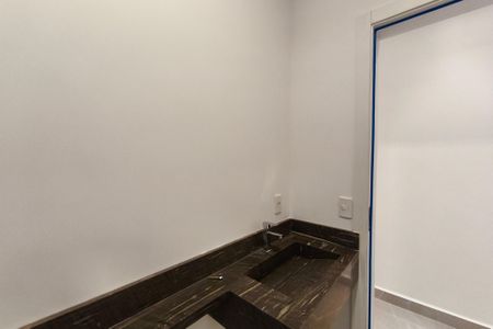 Casa à venda com 126m², 3 quartos e 4 vagas Casa à venda com 126m², 3 quartos e 4 vagasBanheiro Social