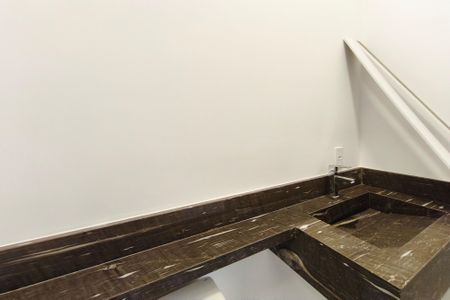 Casa à venda com 126m², 3 quartos e 4 vagas Casa à venda com 126m², 3 quartos e 4 vagasLavabo