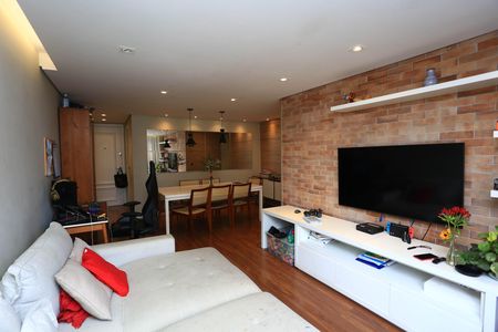 Apartamento à venda com 78m², 3 quartos e 1 vaga Apartamento à venda com 78m², 3 quartos e 1 vagaSala