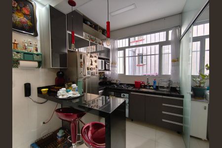 Apartamento à venda com 106m², 2 quartos e 1 vaga Apartamento à venda com 106m², 2 quartos e 1 vagaCozinha