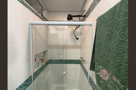 Apartamento à venda com 106m², 2 quartos e 1 vaga Apartamento à venda com 106m², 2 quartos e 1 vagaBanheiro da Suíte