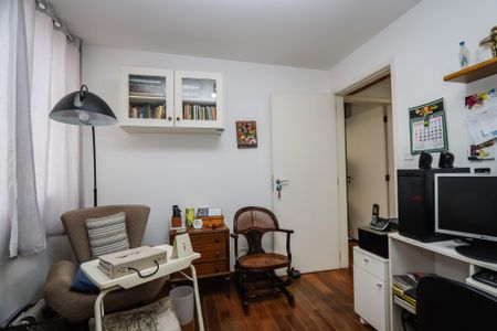 Apartamento à venda com 119m², 3 quartos e 2 vagas Apartamento à venda com 119m², 3 quartos e 2 vagasQuarto 2